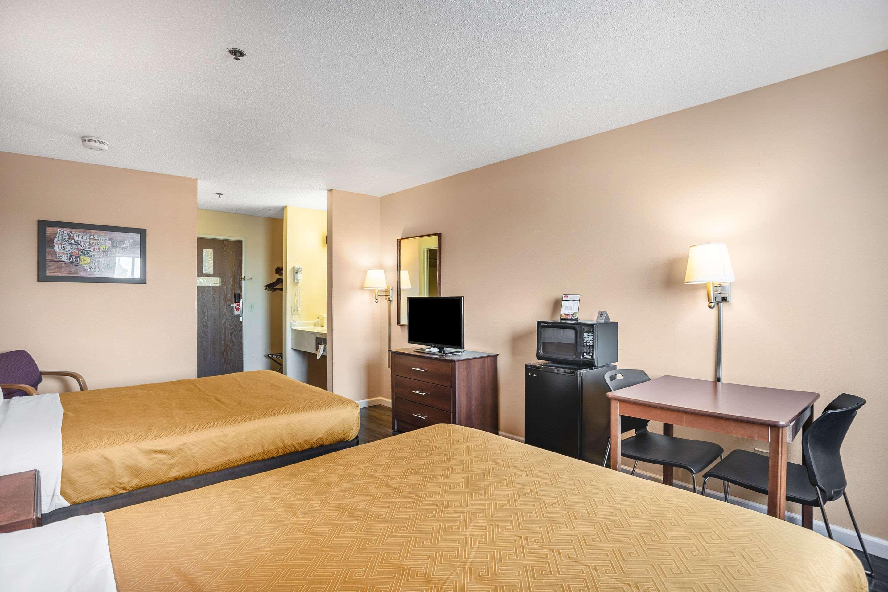 Econo Lodge Princeton Esterno foto